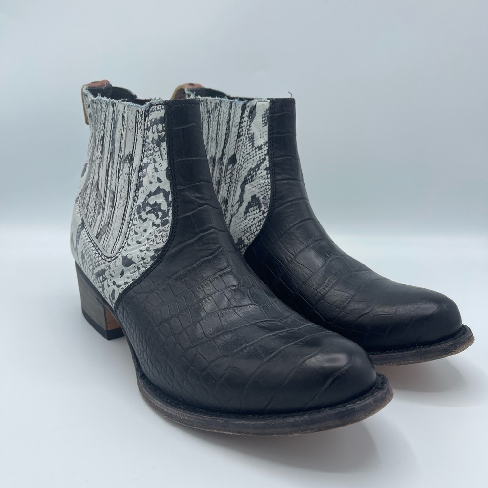 Freebird by Steven Black and White Heeled Boots